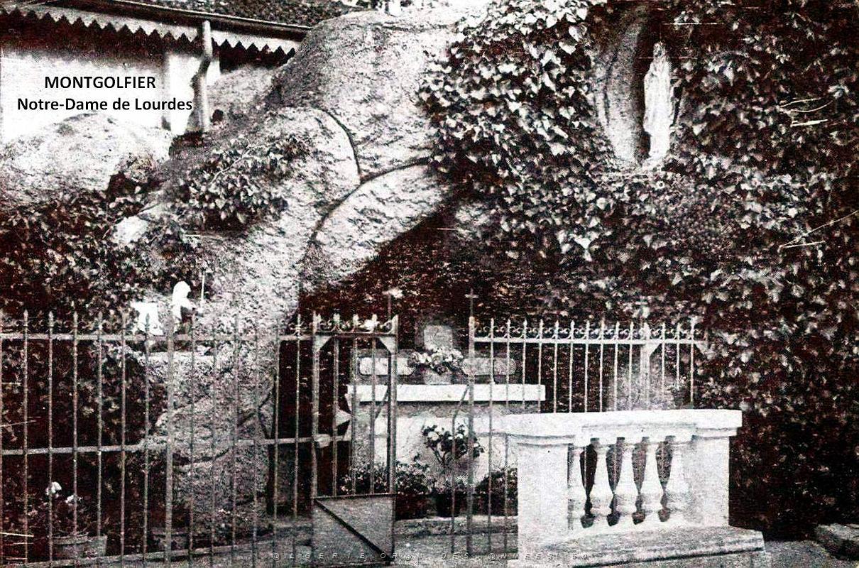 Montgolfier - Reproduction de Notre-Dame de Lourdes.jpg